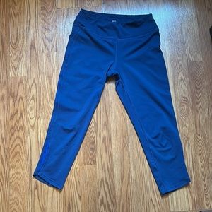 Navy Blue Capri Leggings